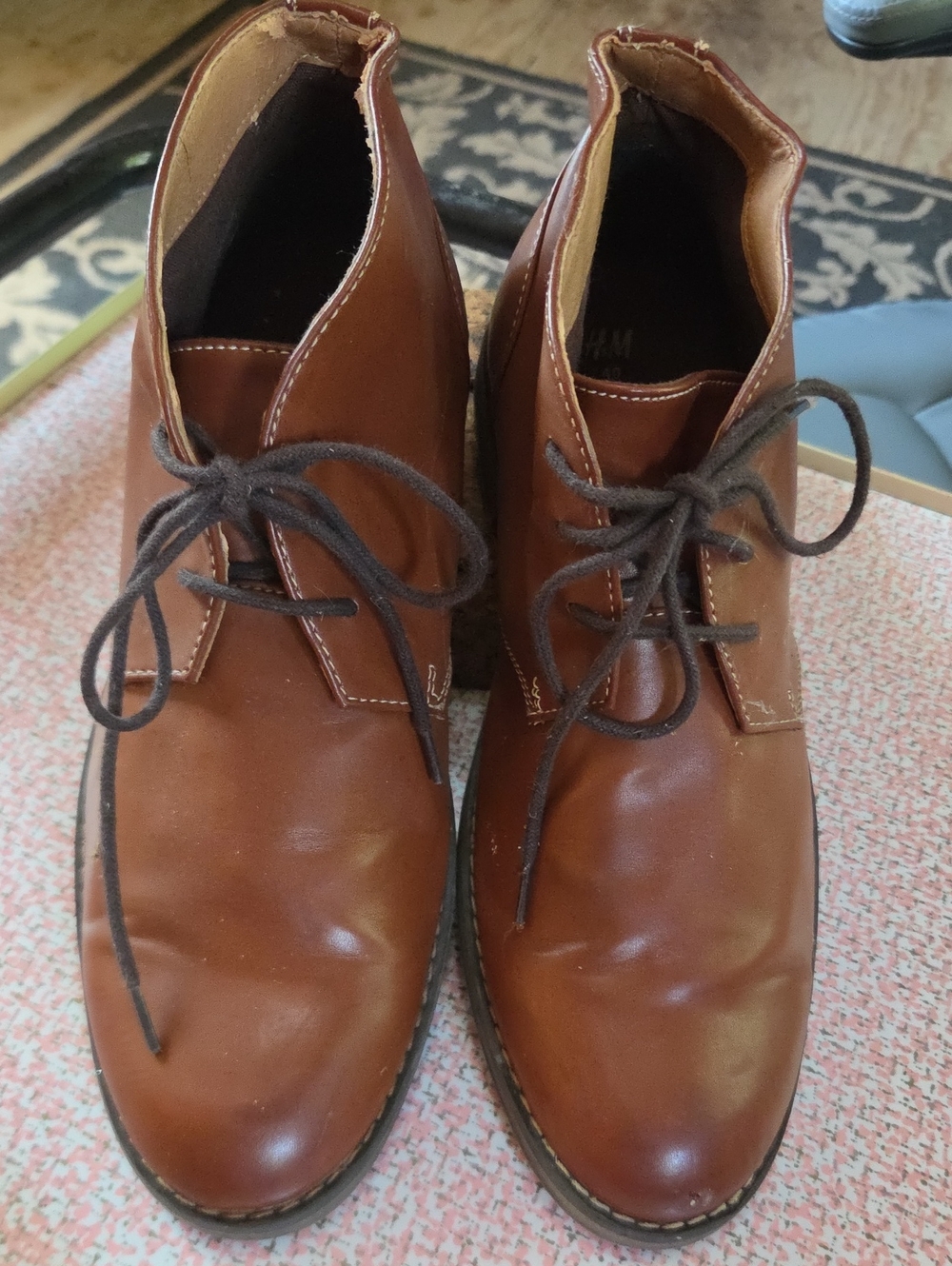 H&M Men's Brown Faux Leather Chukka Boots Dress Shoes Ankle Lace Up Size 7.5